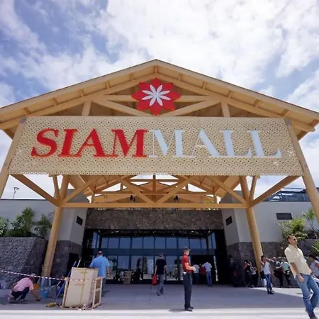 Maya. Attractive Modern 4 Bedroom וילה