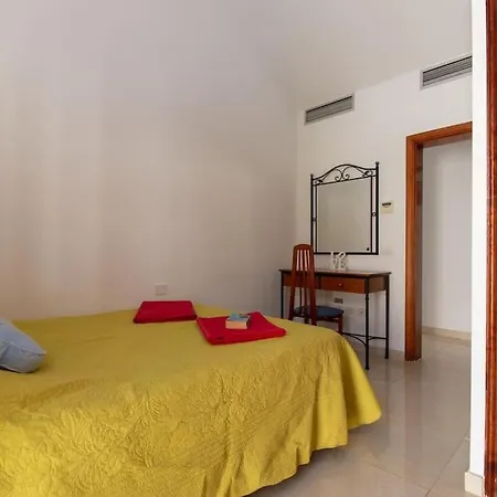 Villa Maya Beautiful 4 Bedroom