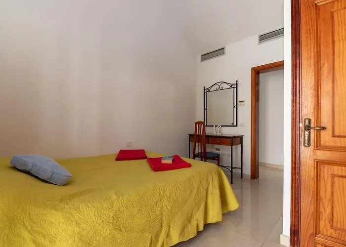 别墅 Maya. Attractive Modern 4 Bedroom