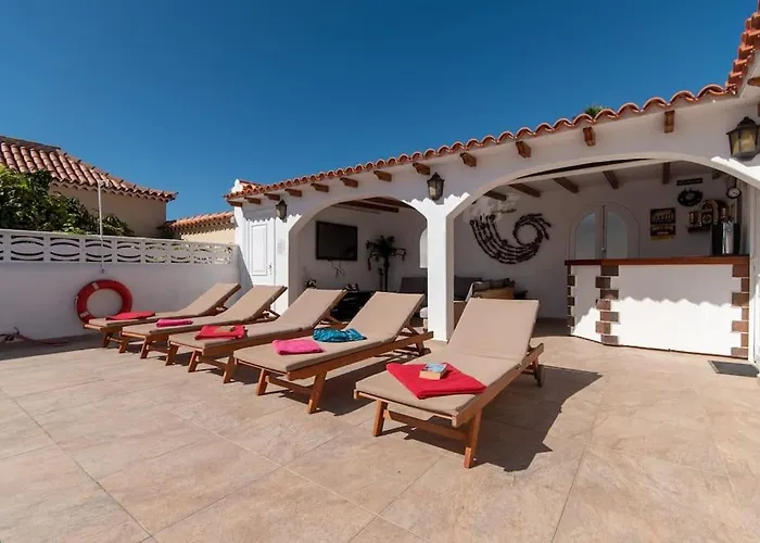 Maya. Attractive Modern 4 Bedroom Villa *